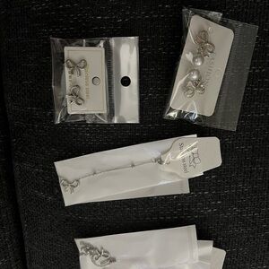 Fashion Jewelry Silver Bow and Pearl Set